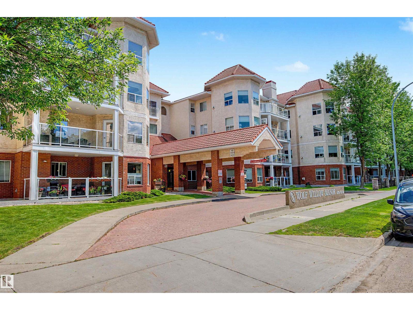 #215 6703 172 ST NW - 1
