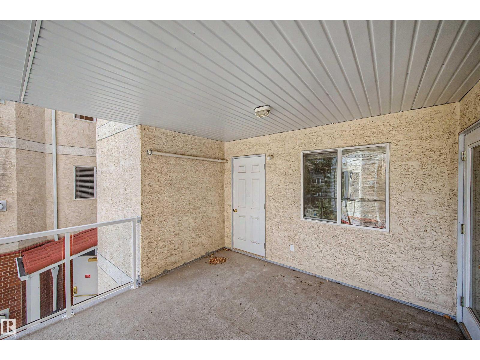 #215 6703 172 ST NW - 17