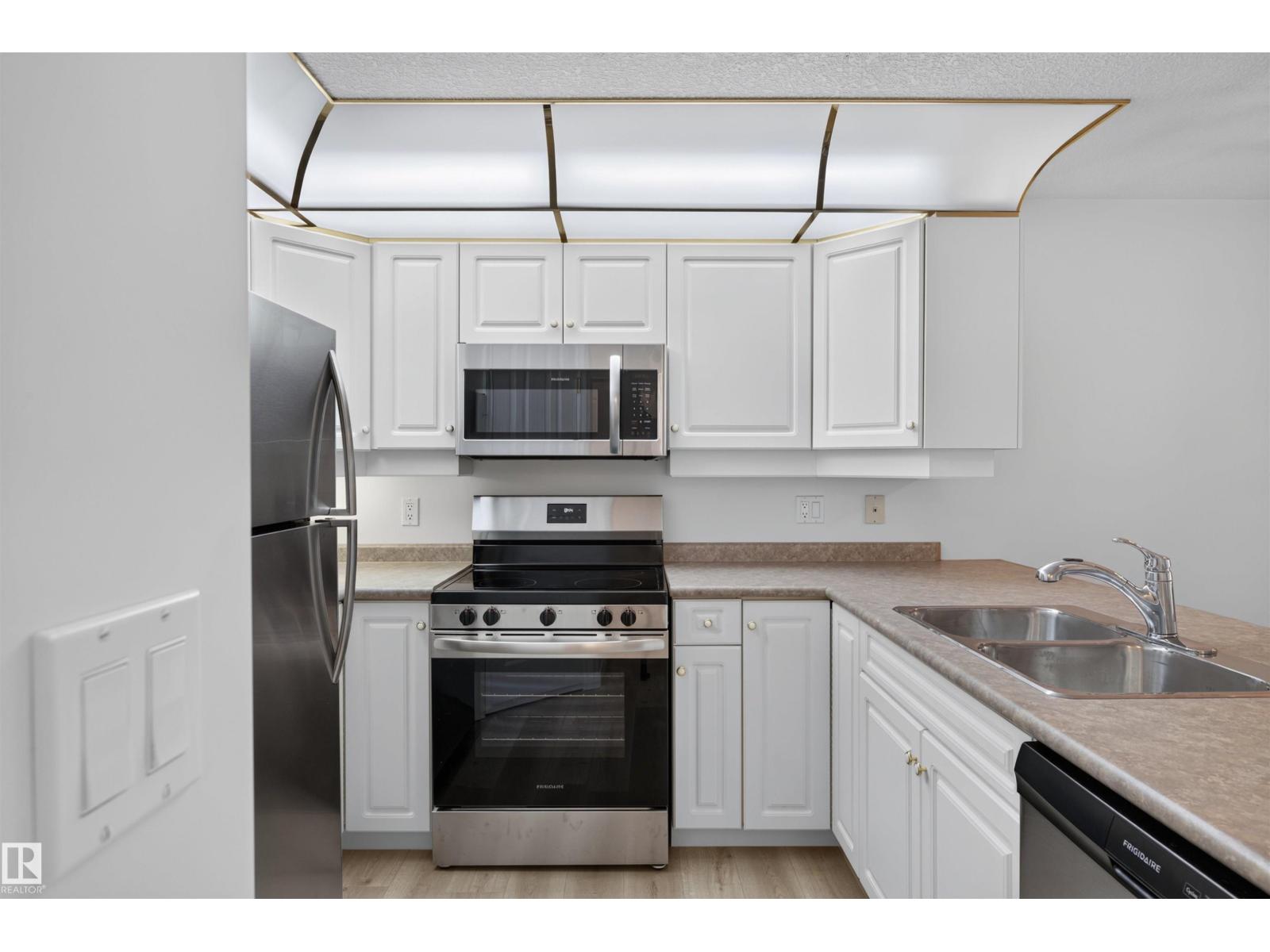 #215 6703 172 ST NW - 6