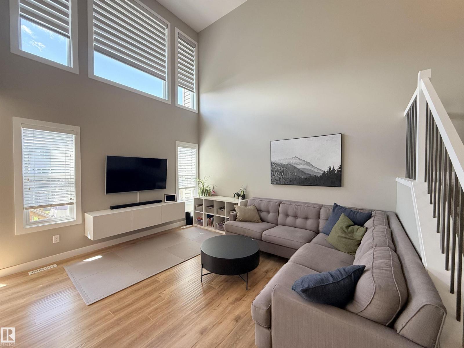 189 REED PL — photo 18