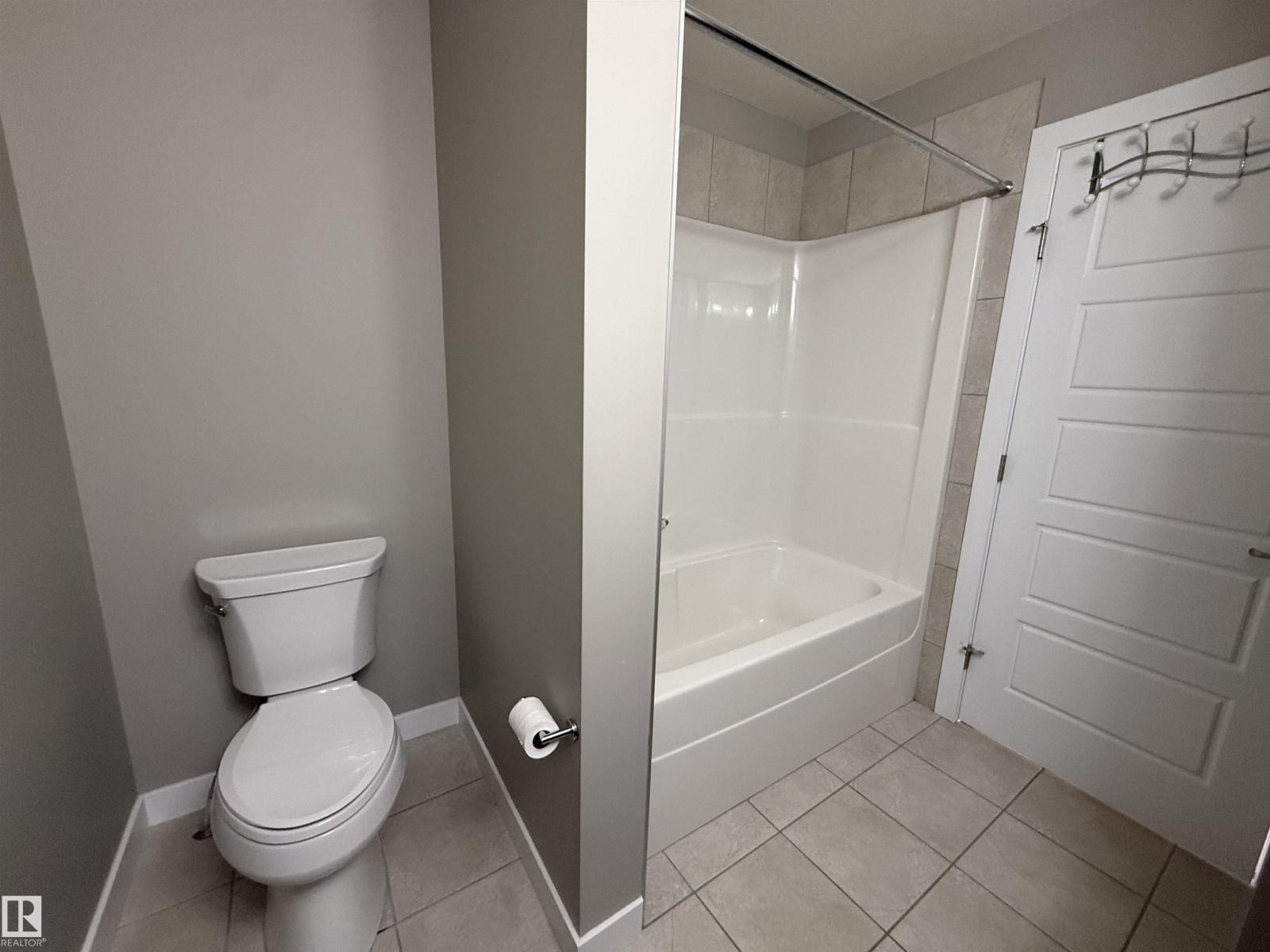 189 REED PL — photo 32