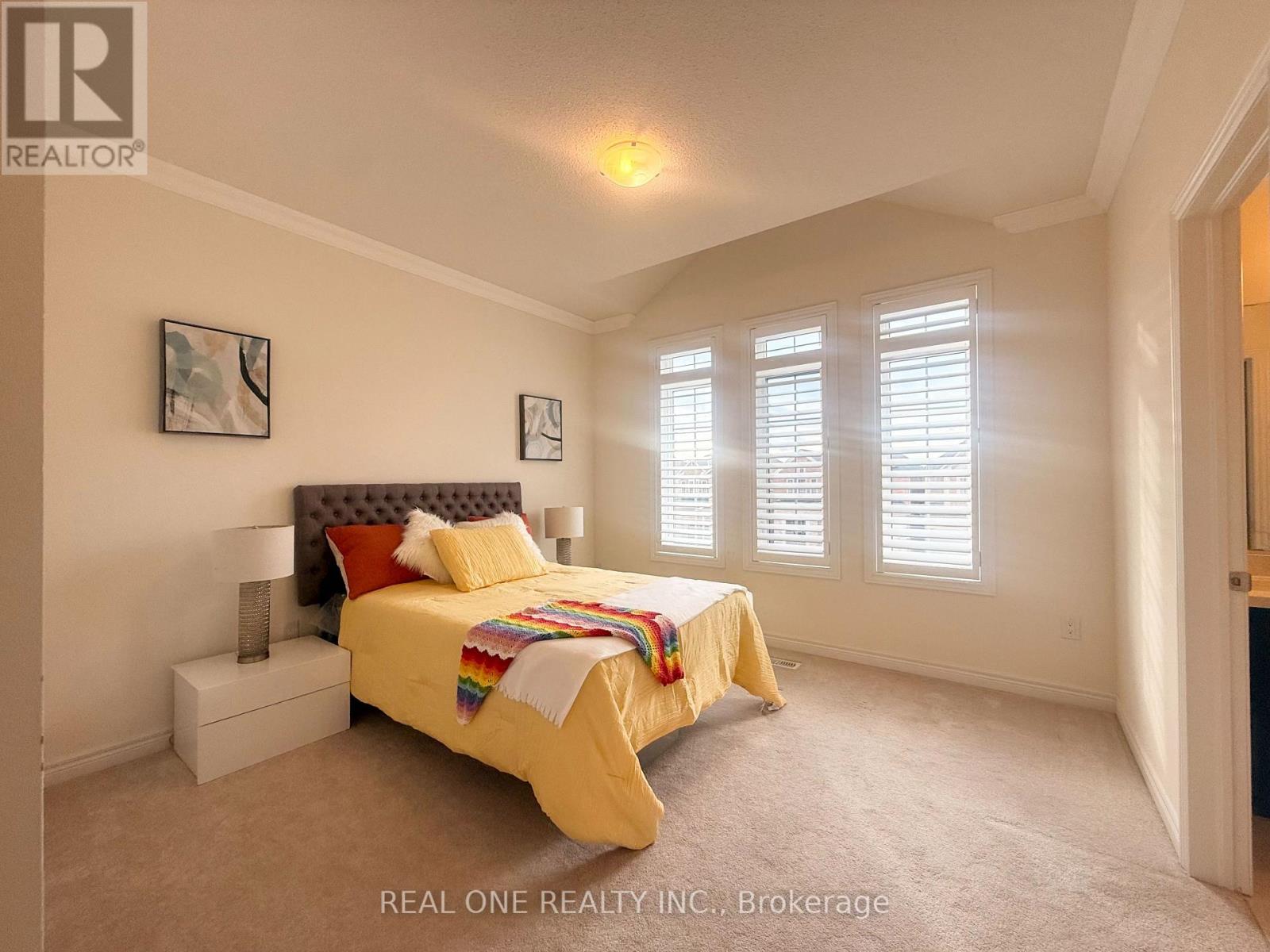 39 MOWDER DRIVE - 23