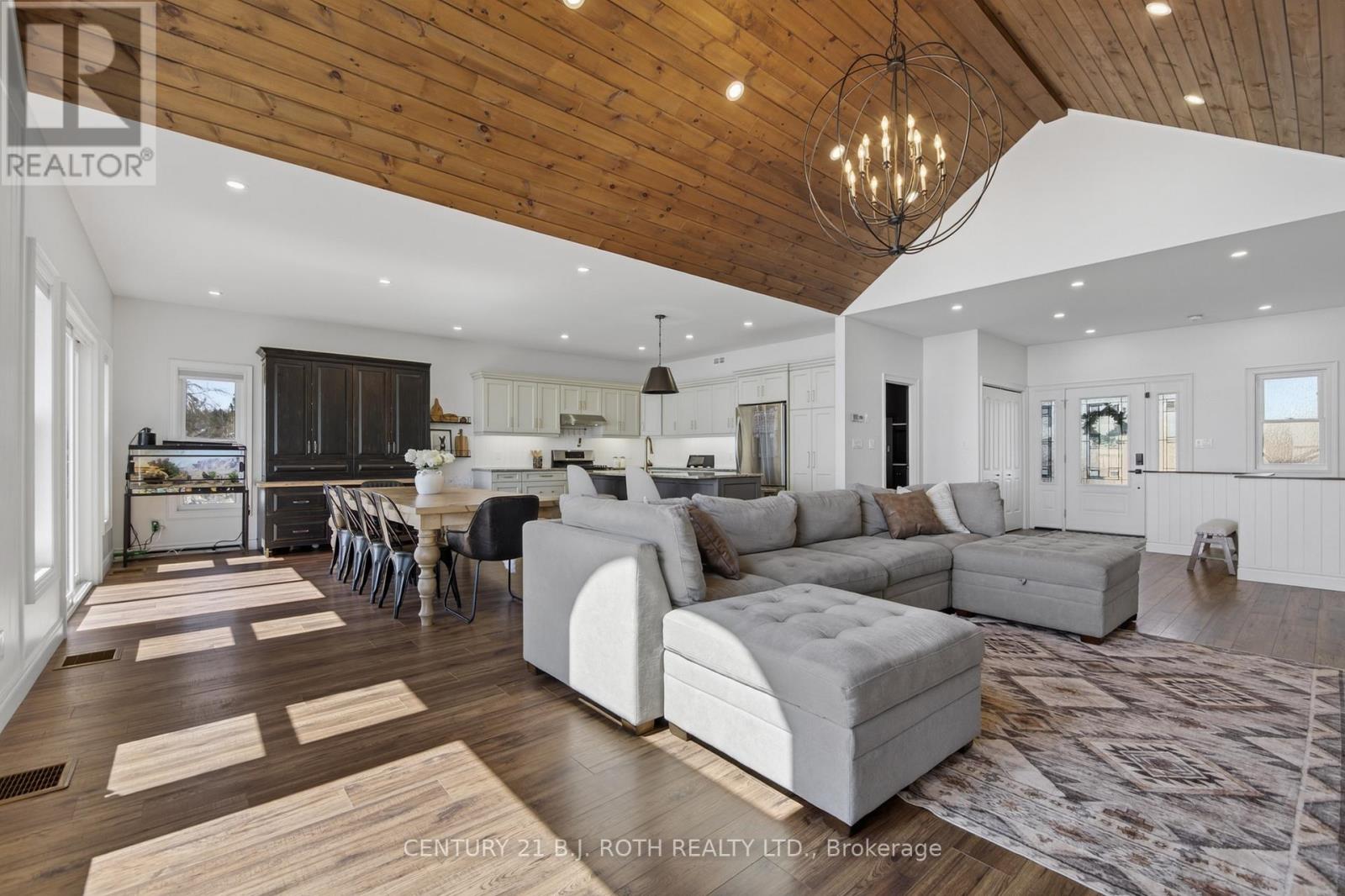 1931 WOODS BAY ROAD - 15