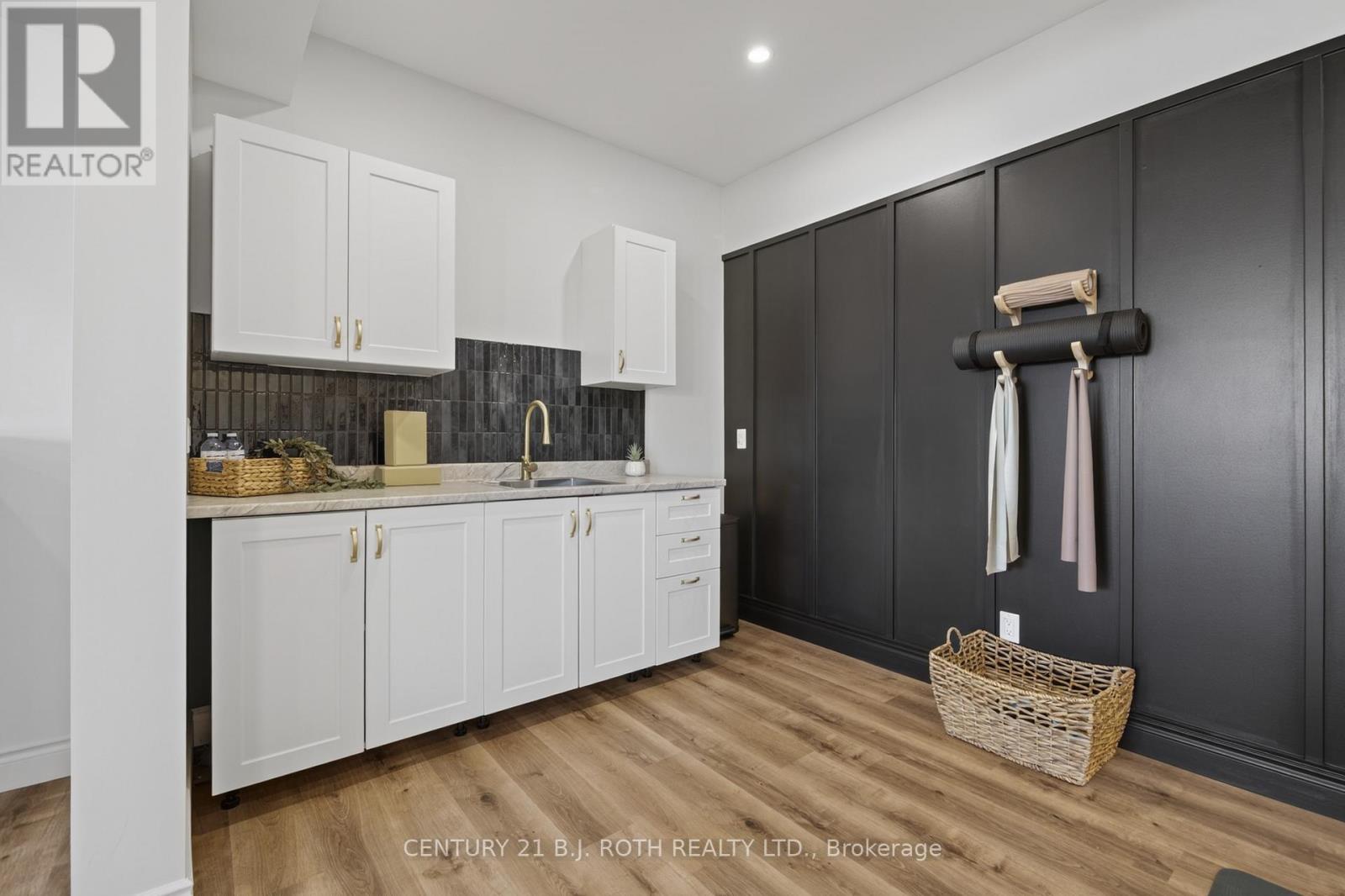 1931 WOODS BAY ROAD - 30
