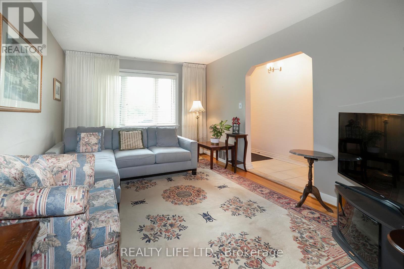 24 BATTERSEA CRESCENT - 3