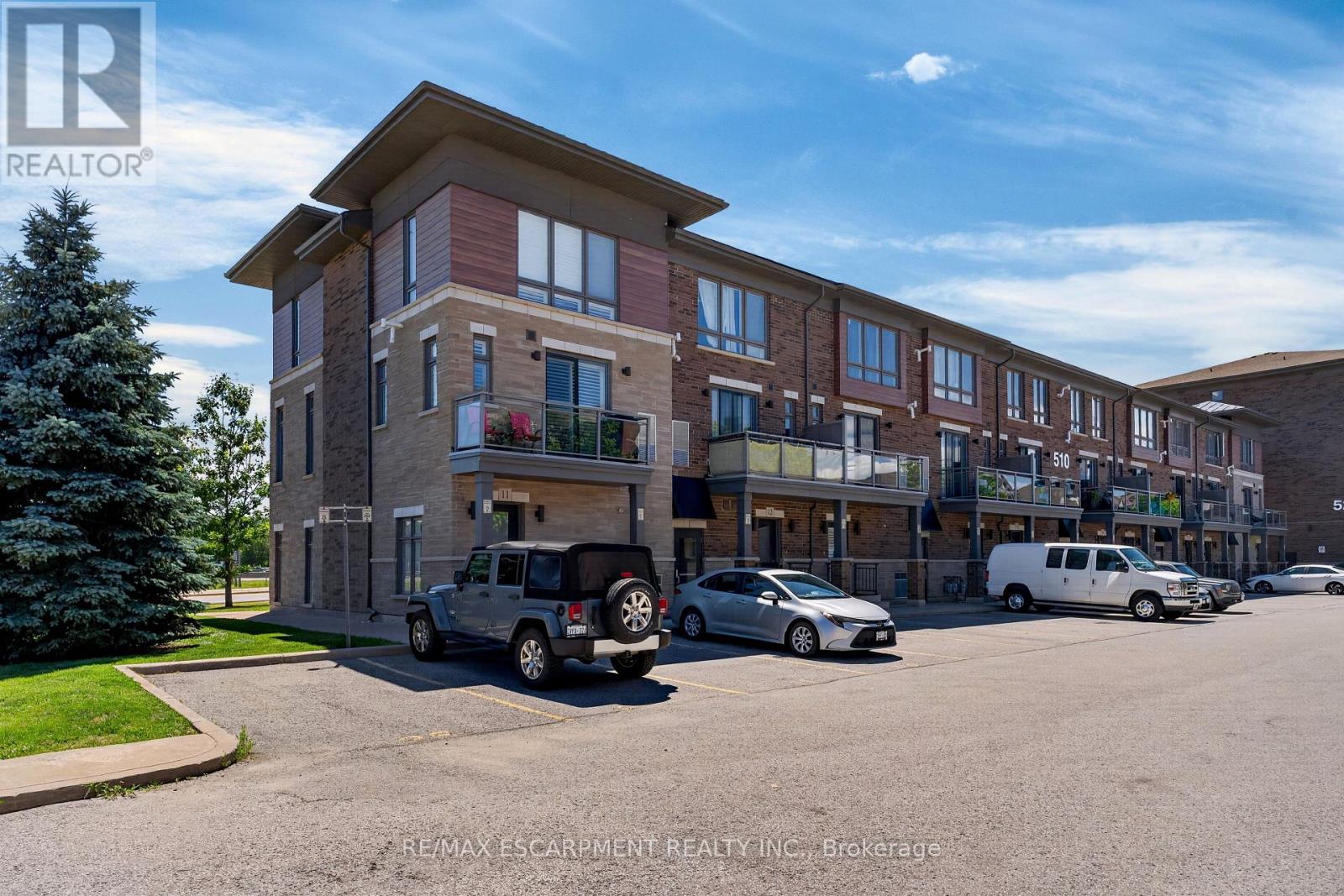 #11 510 NORTH SERVICE ROAD - 4
