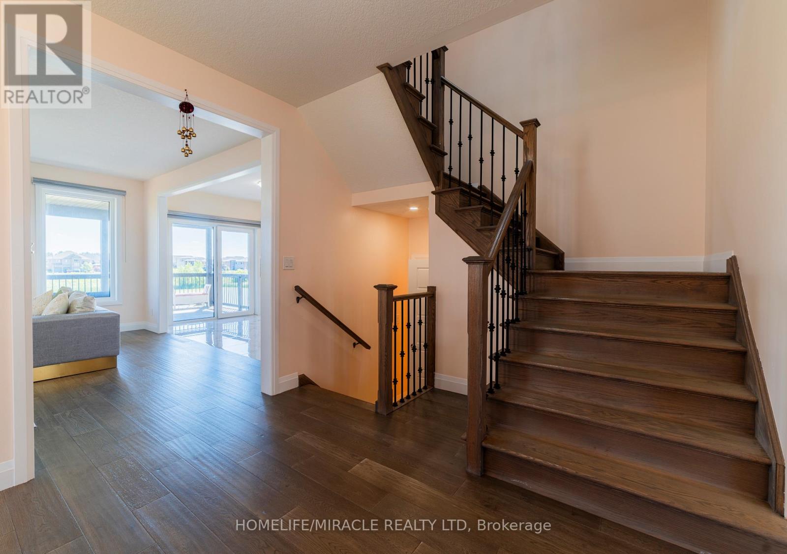 42 GRANDVILLE CIRCLE - 20