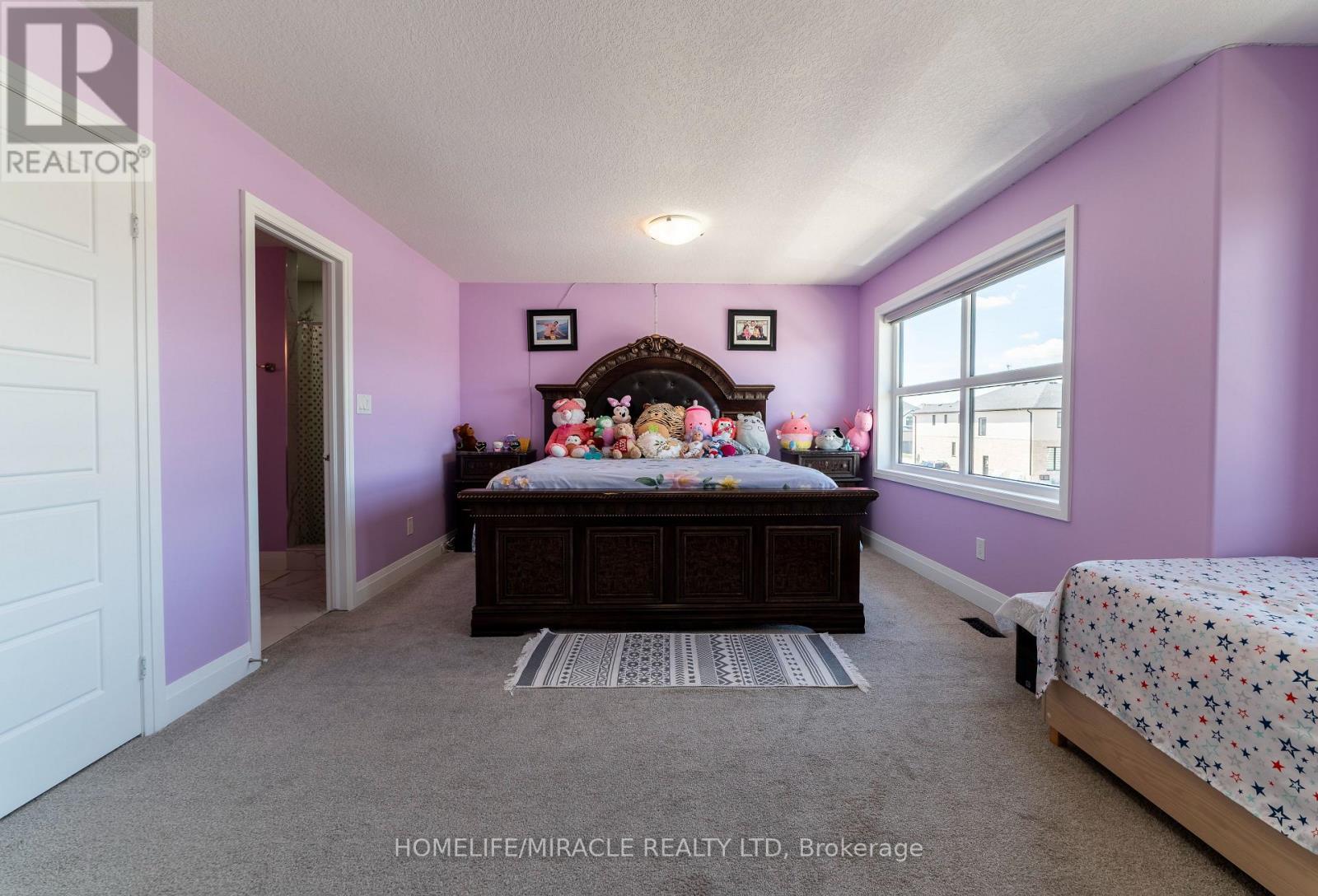 42 GRANDVILLE CIRCLE - 30