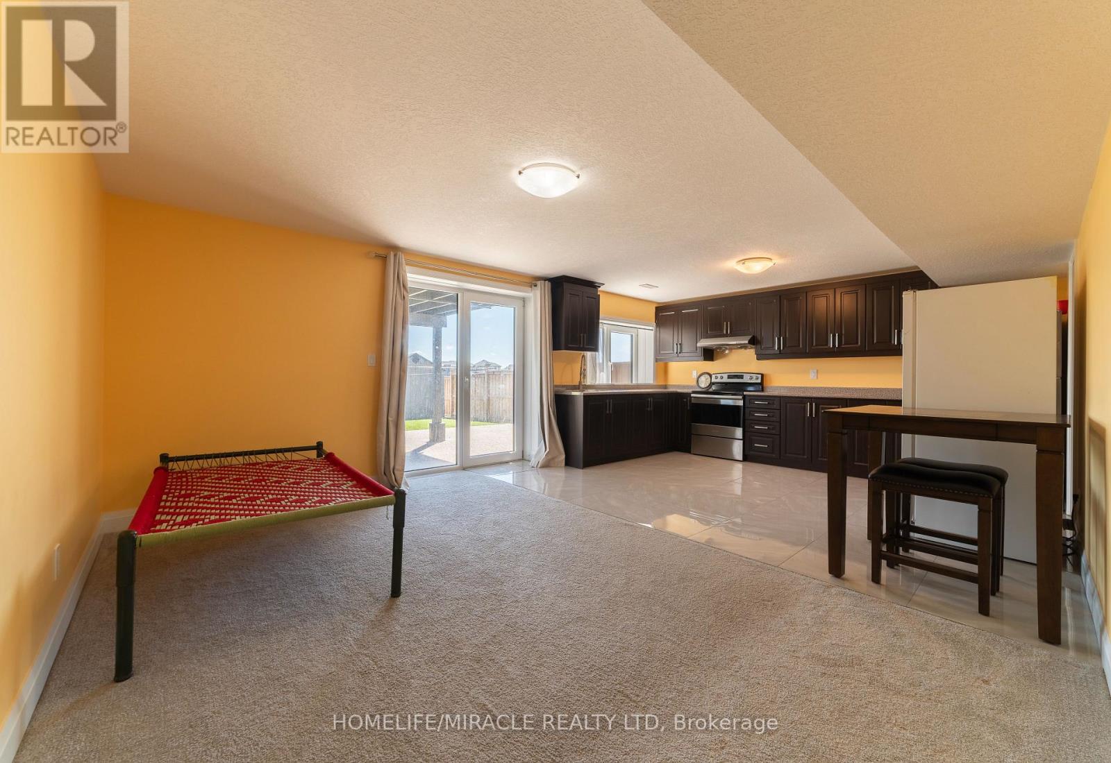 42 GRANDVILLE CIRCLE - 35