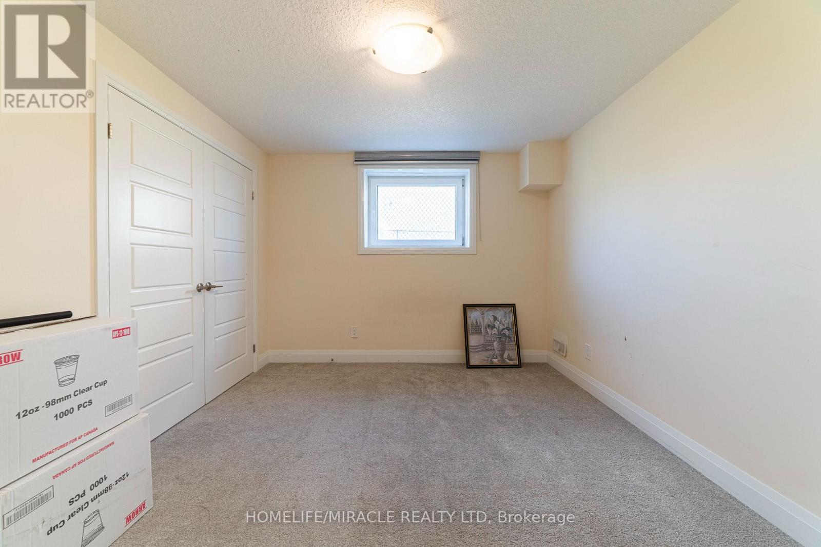 42 GRANDVILLE CIRCLE - 37