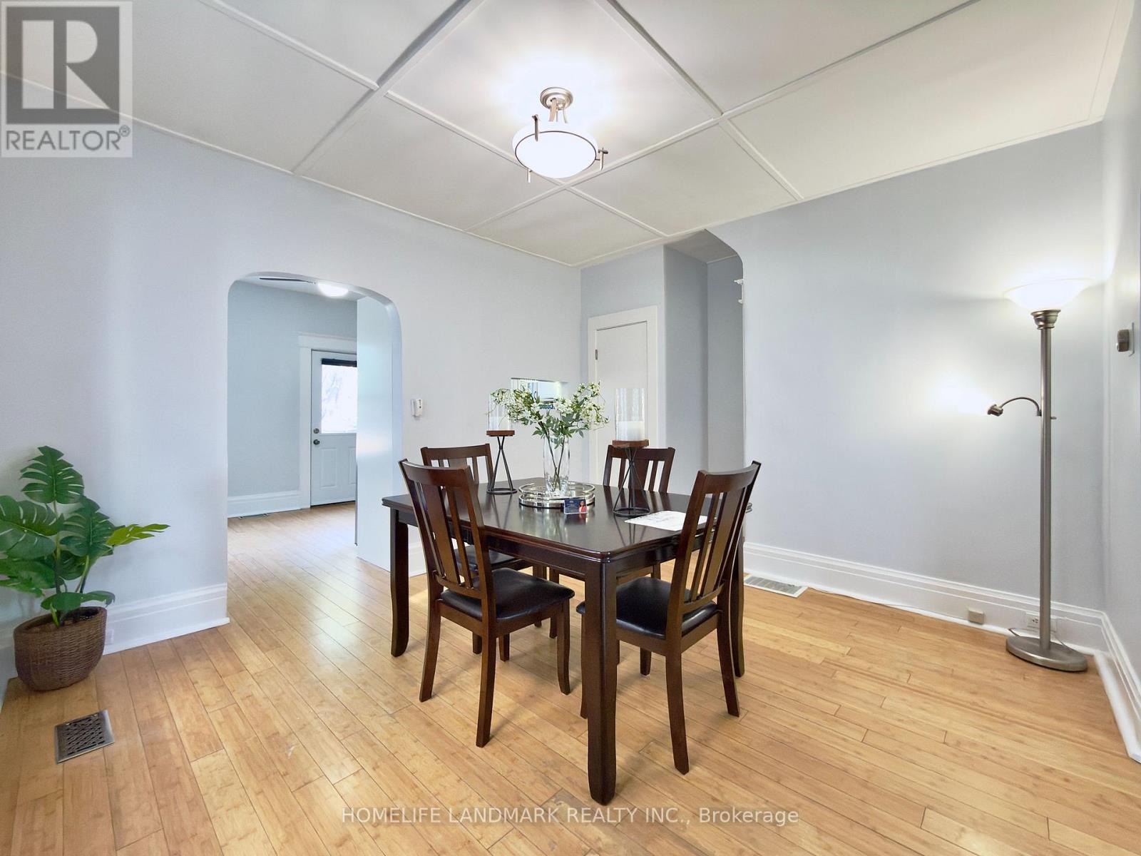 67 BANTING AVENUE - 9
