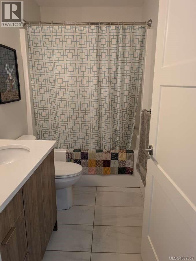 #38 2607 Kendal Ave - 17