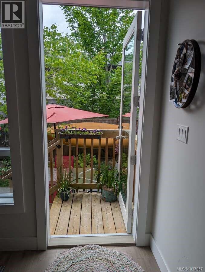 #38 2607 Kendal Ave - 8