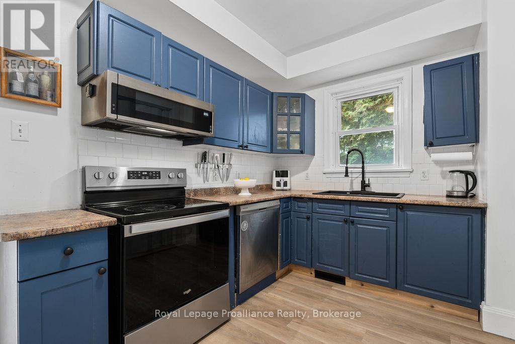 2574 SPRINGBROOK ROAD - Image 23