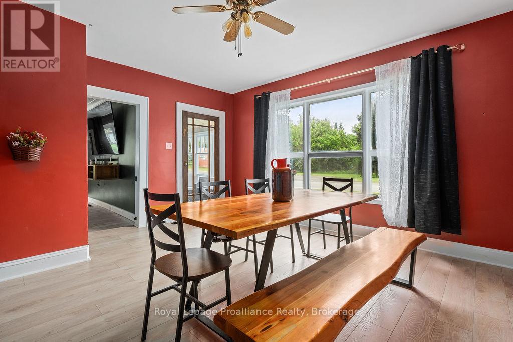 2574 SPRINGBROOK ROAD - Image 25