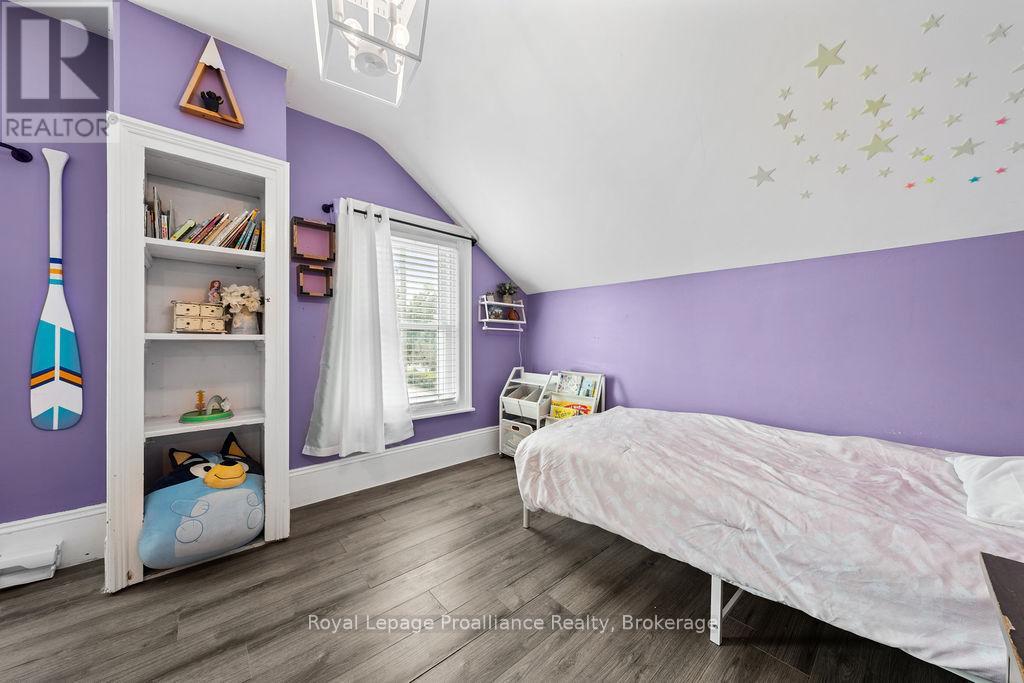 2574 SPRINGBROOK ROAD - Image 31