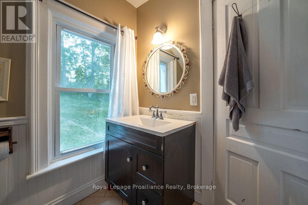 2574 SPRINGBROOK ROAD - Image 34