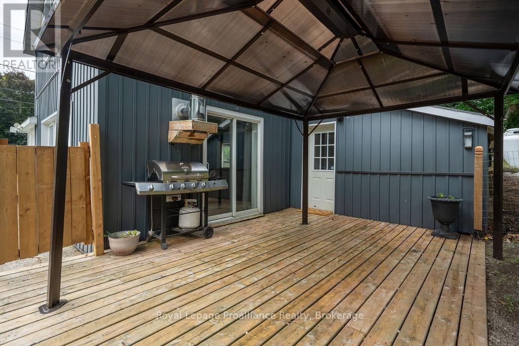2574 SPRINGBROOK ROAD - Image 39