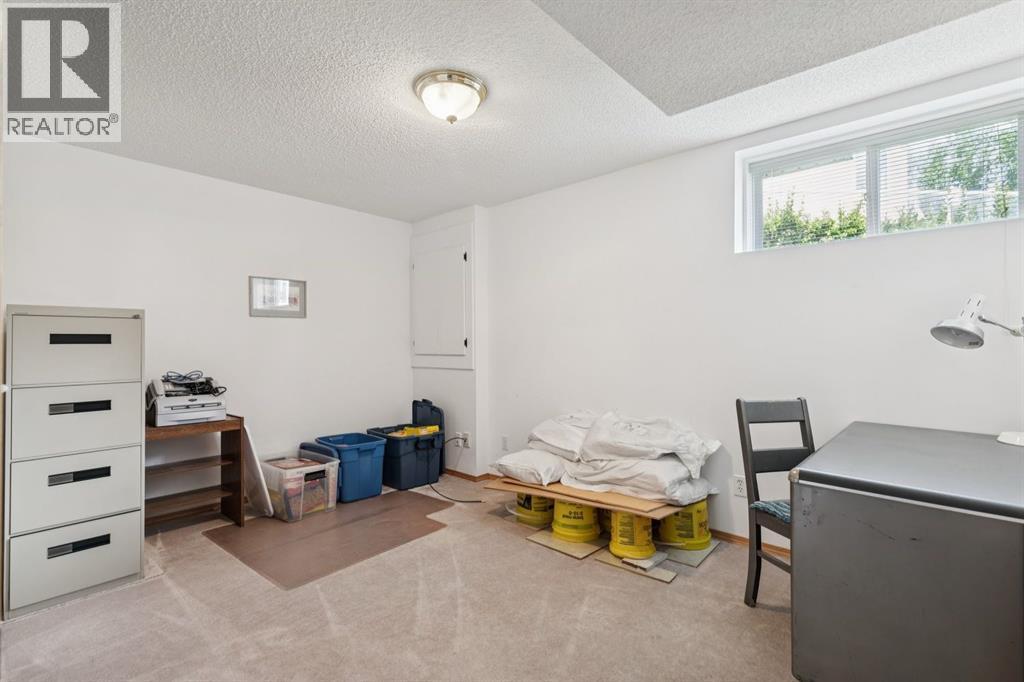 614 Sierra Madre Court SW - 32