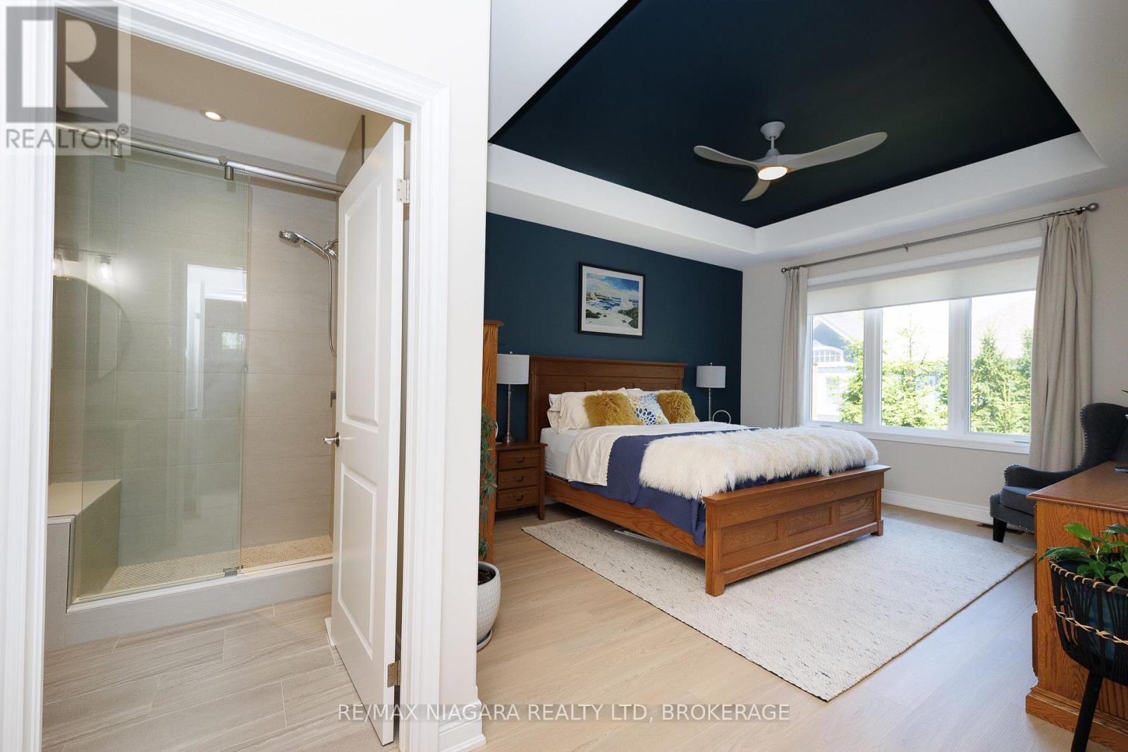 26 SASSAFRAS ROW - Image 21