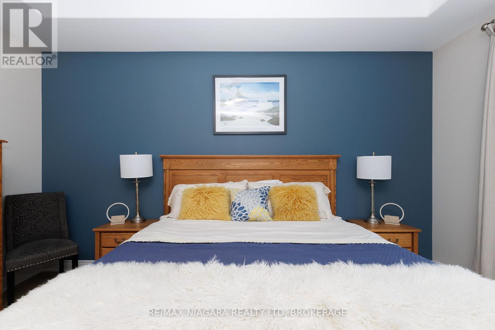 26 SASSAFRAS ROW - Image 23