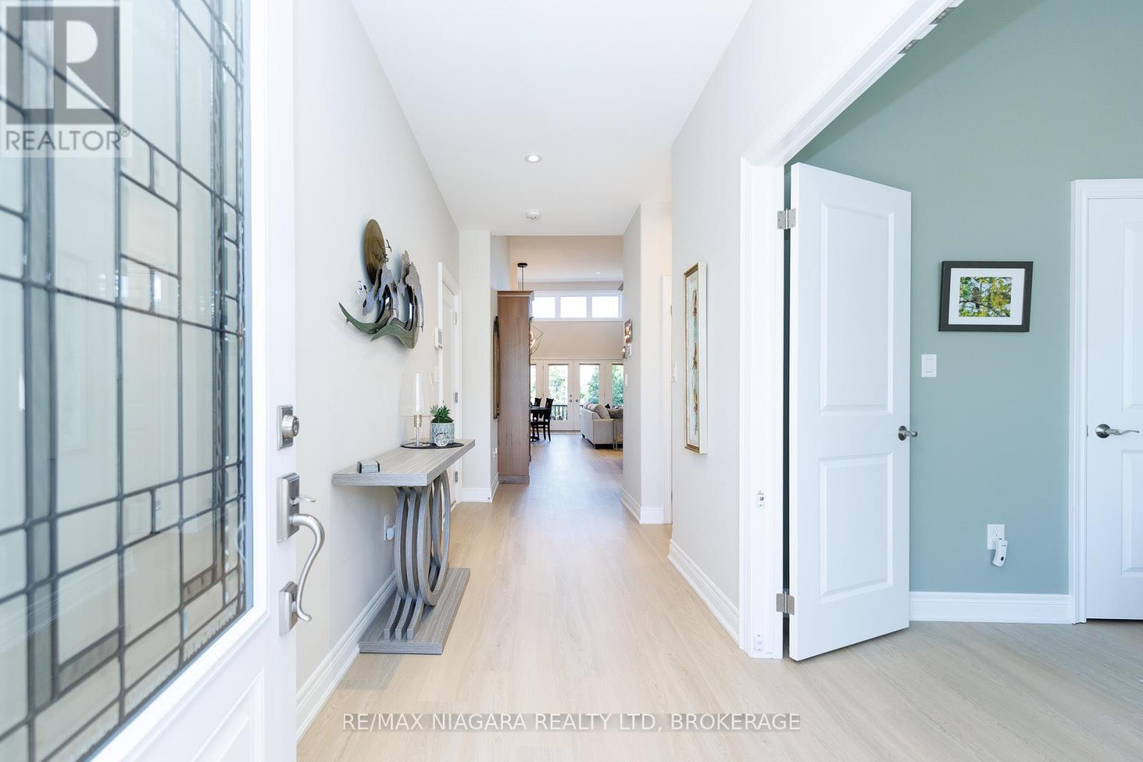 26 SASSAFRAS ROW - Image 3