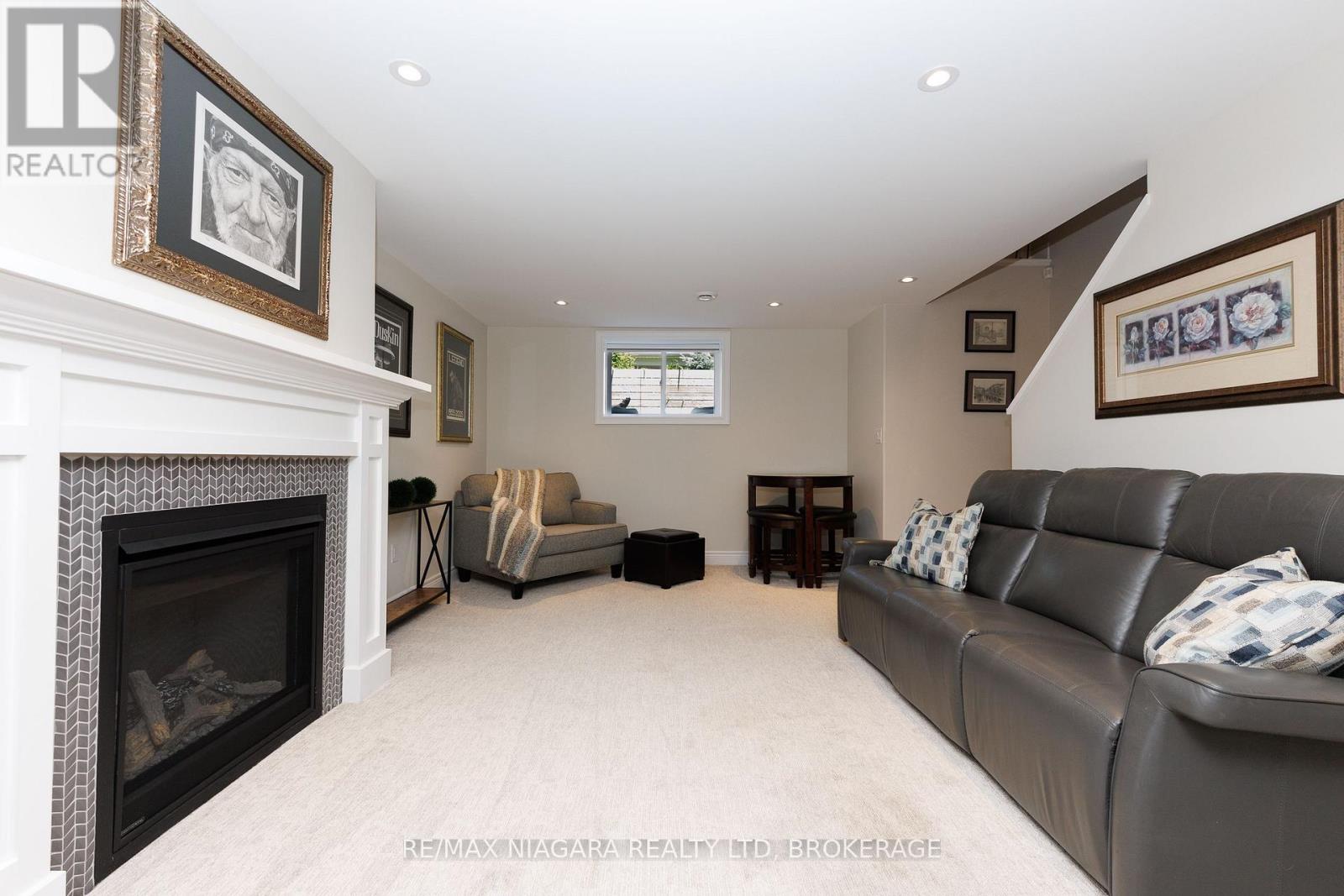 26 SASSAFRAS ROW - Image 30