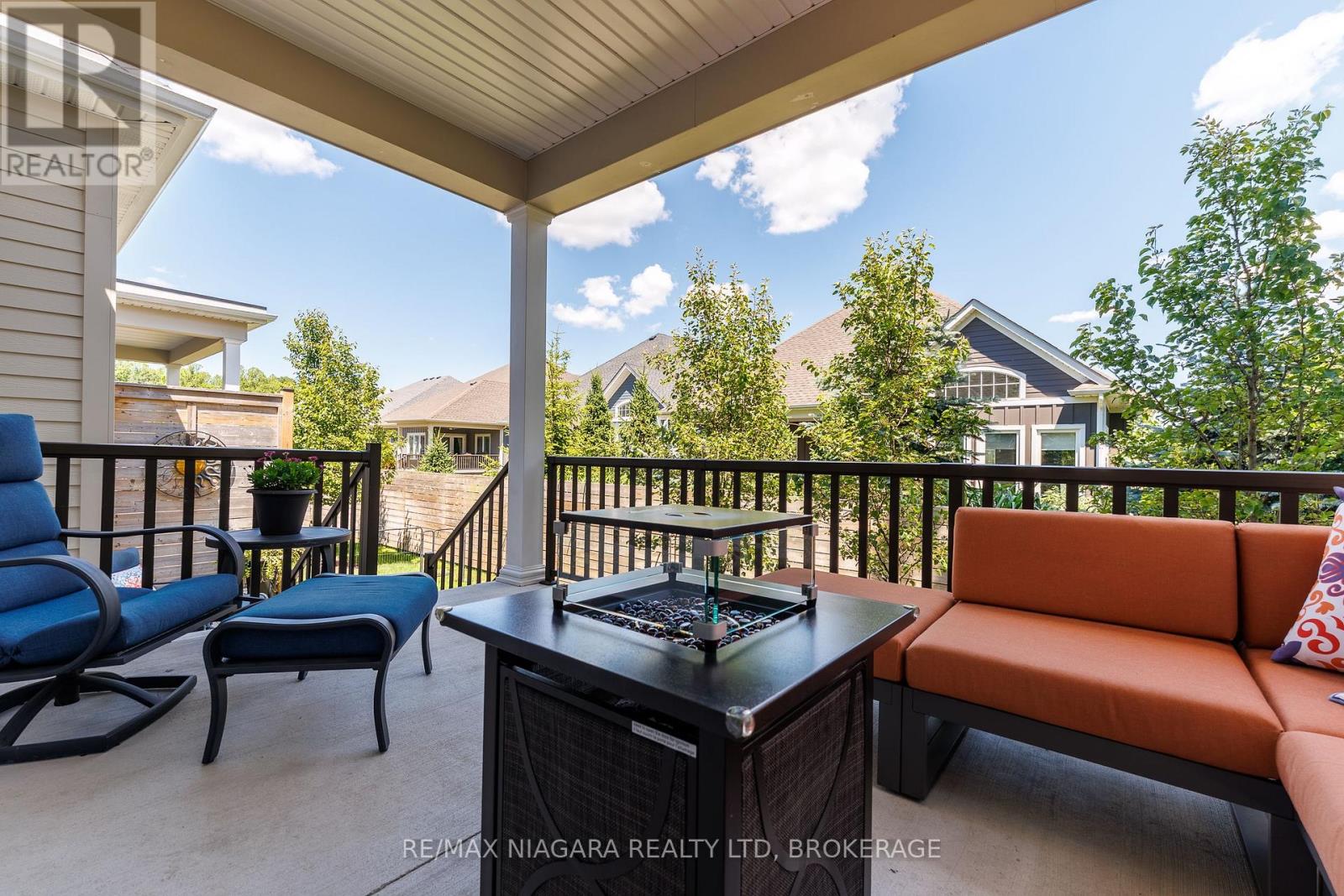 26 SASSAFRAS ROW - Image 36