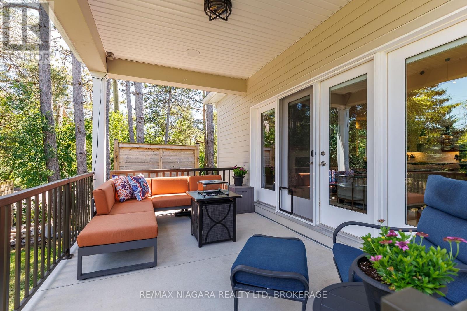 26 SASSAFRAS ROW - Image 37