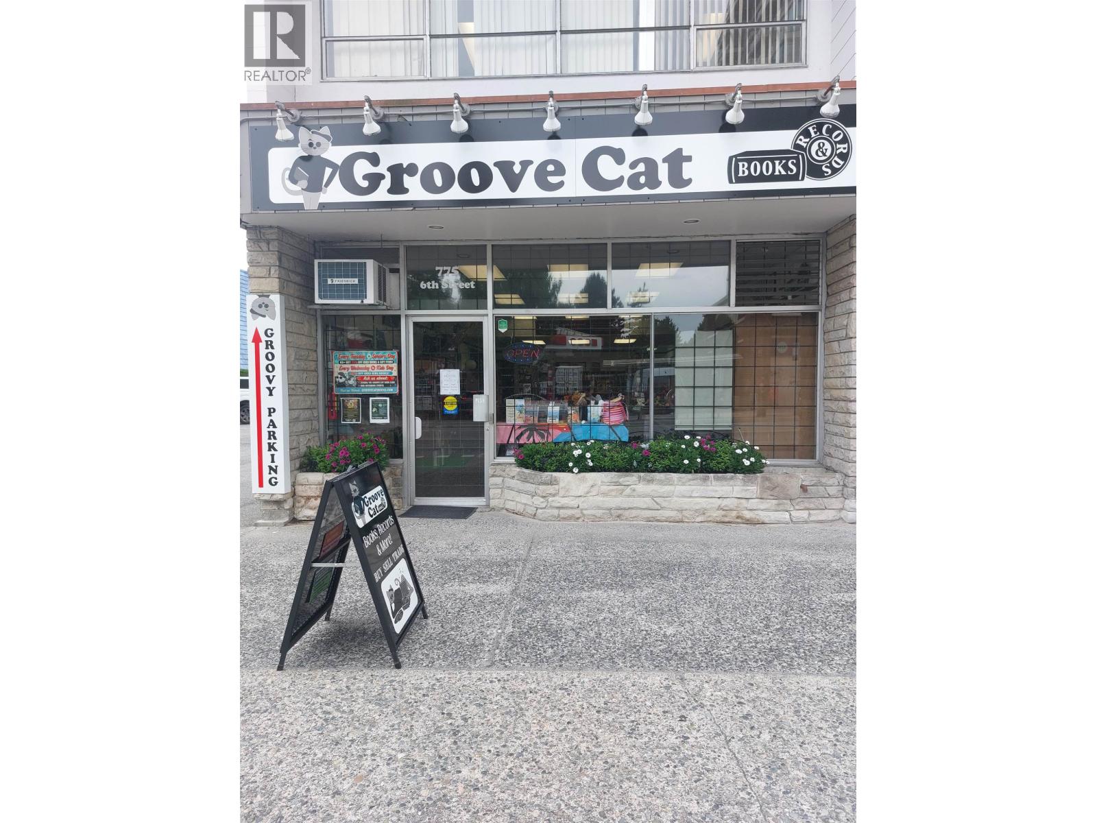 775 SIXTH STREET, New Westminster