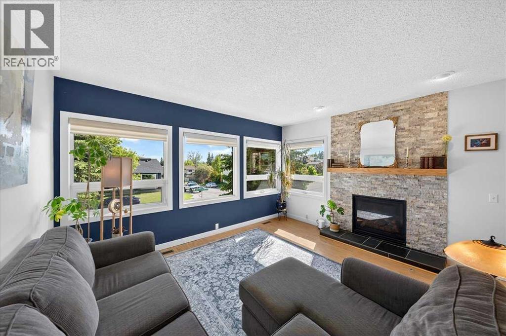 656 Ranchridge Court NW — photo 7