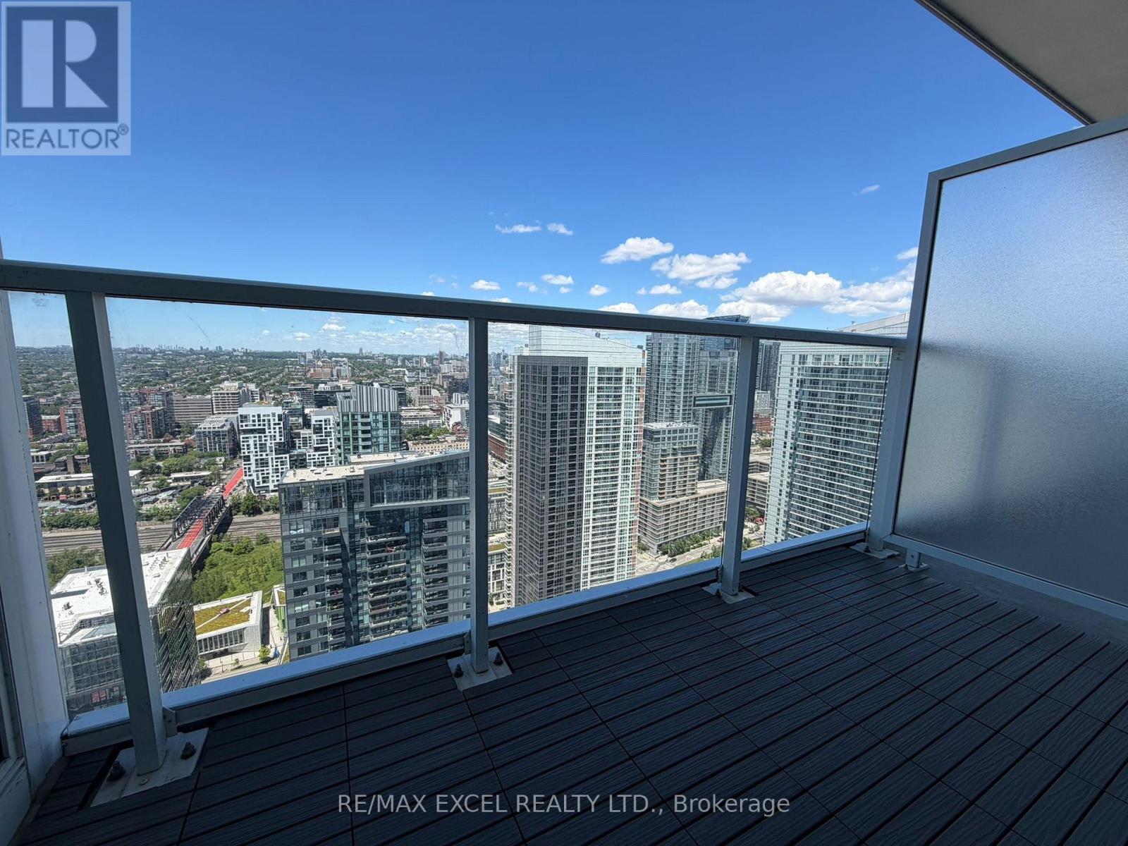 #4606 17 BATHURST STREET - 6
