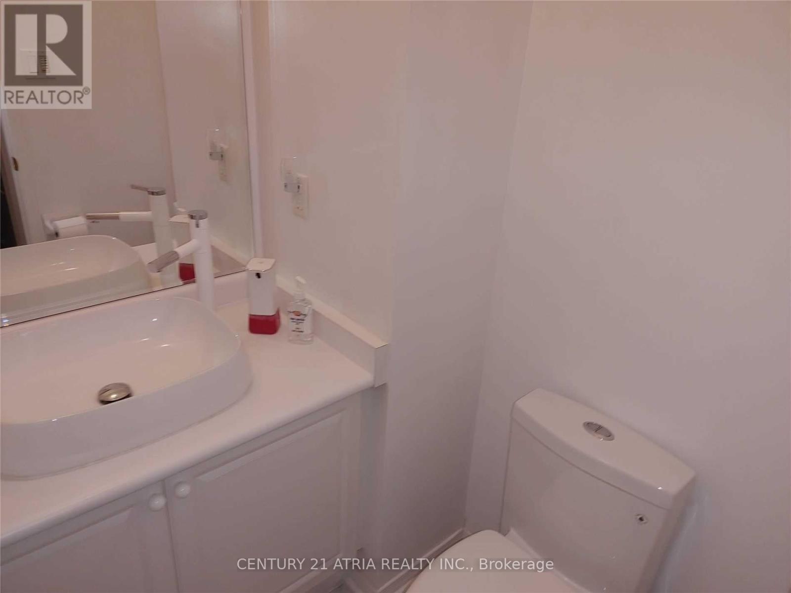76 ELLESMERE STREET - 12