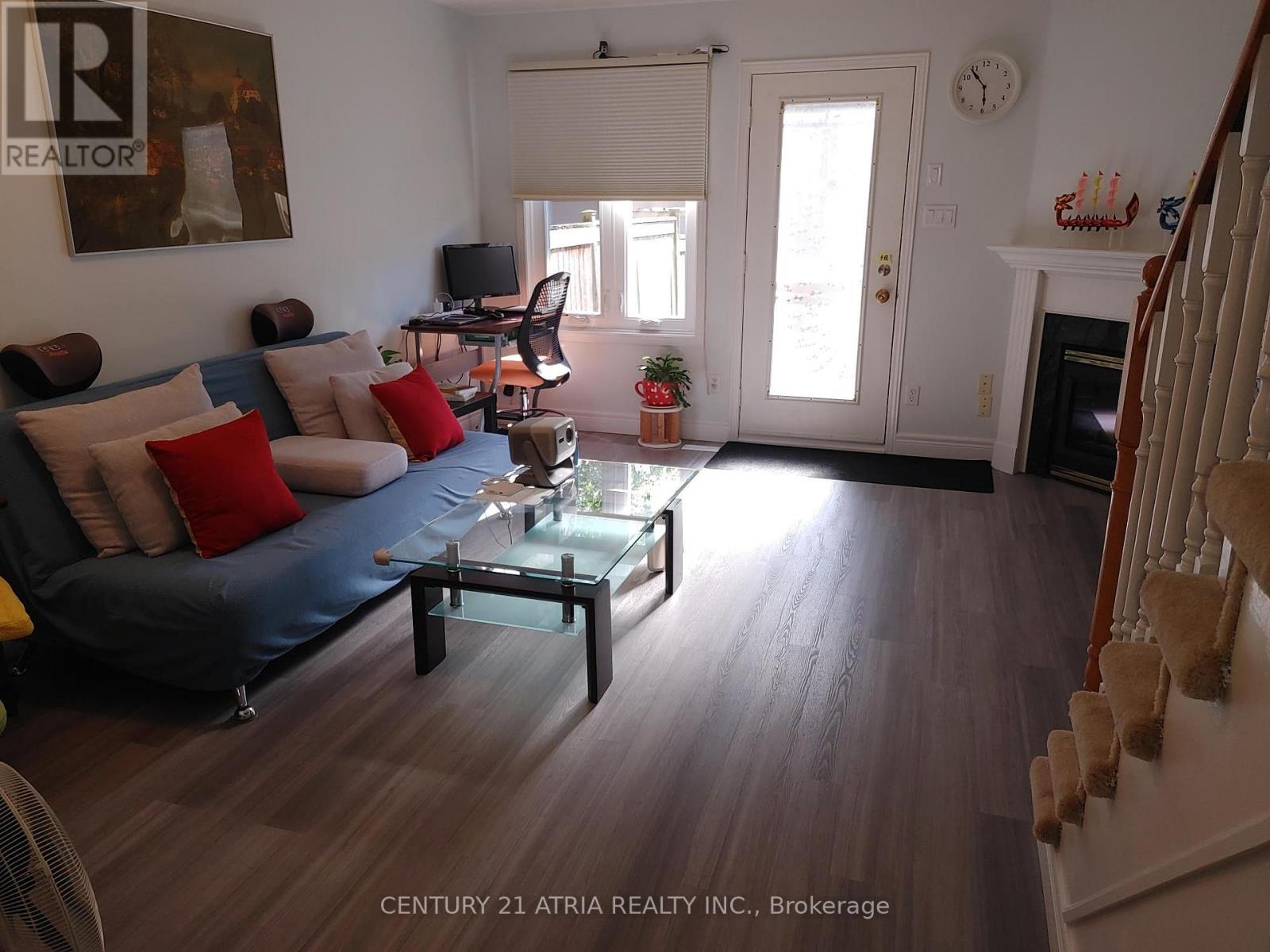 76 ELLESMERE STREET - 10