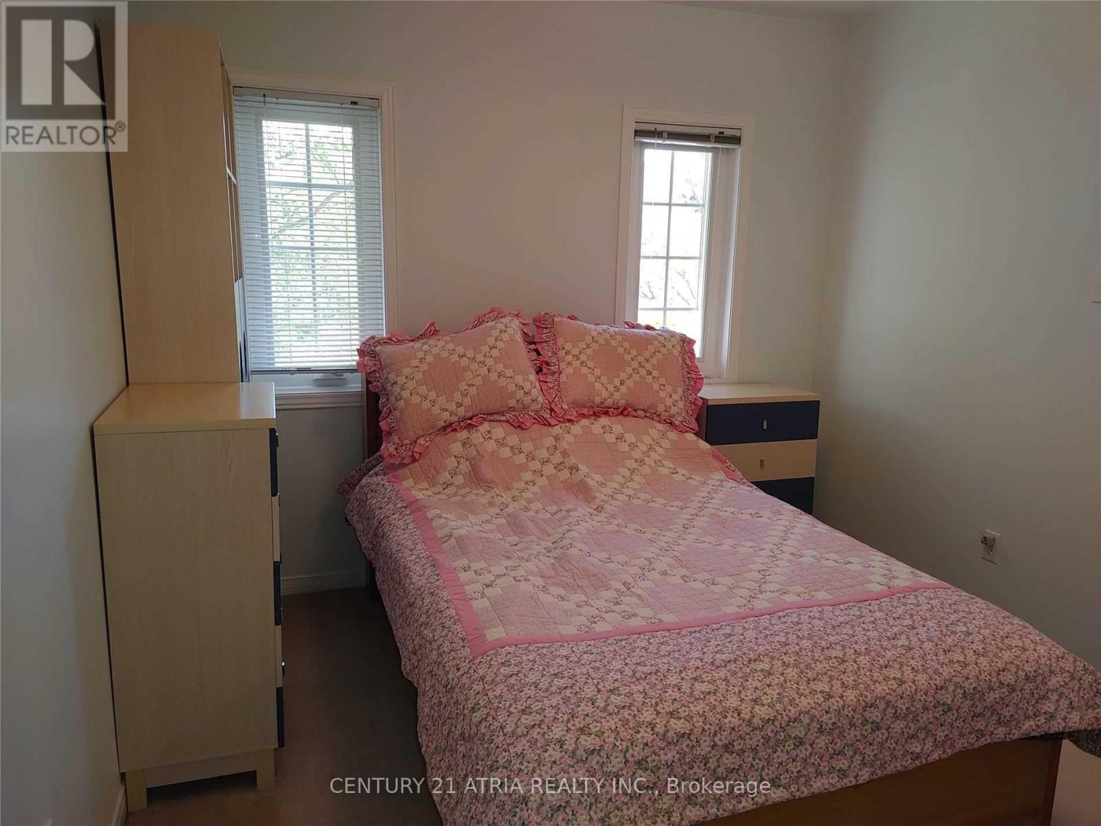 76 ELLESMERE STREET - 20