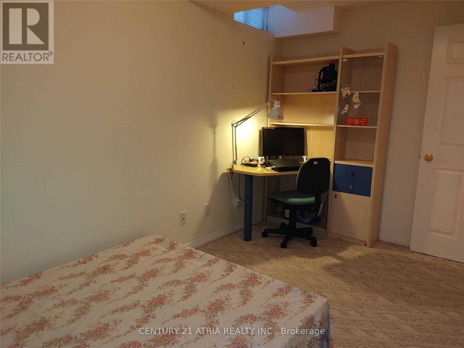 76 ELLESMERE STREET - 28