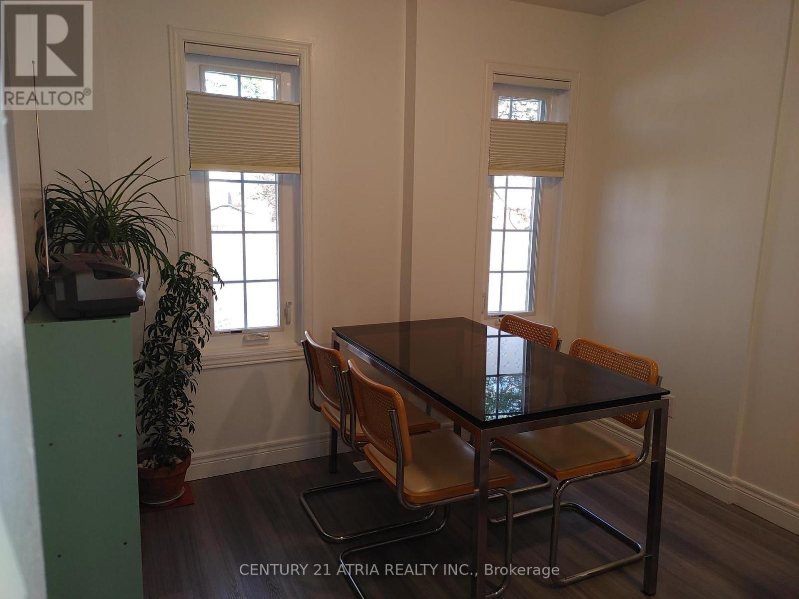 76 ELLESMERE STREET - 4