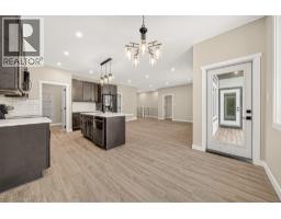 2252 Black Hawk Drive, Sparwood, BC V0B2G2 Photo 17