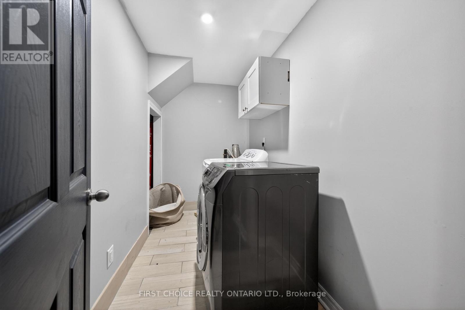 4 Bed, 2 Bath House for Sale in Ottawa – 1307 AURELE STREET, Ottawa – MLS# X13491916 - Image 14