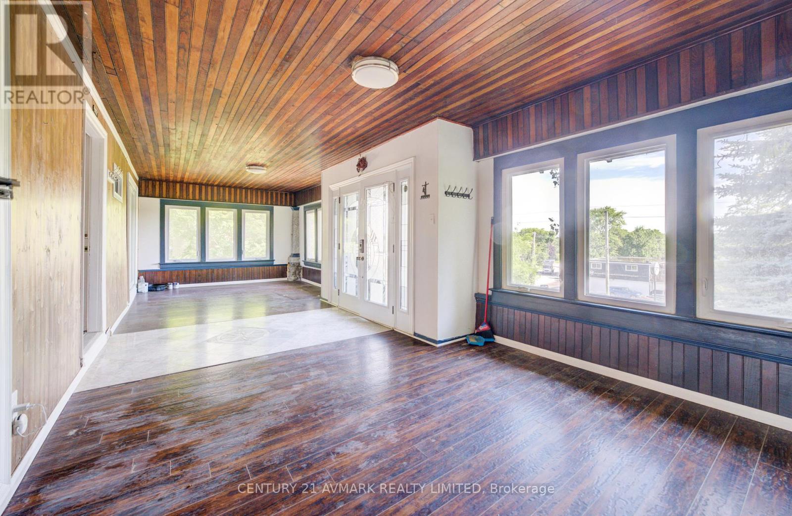 3332 KING STREET - 7