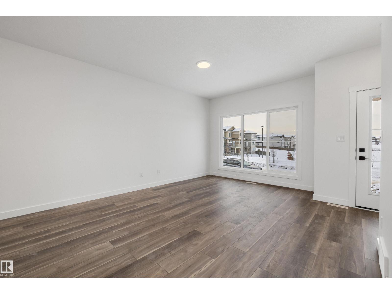 18131 85 ST NW - 5
