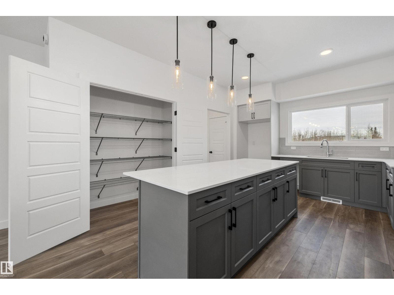 18131 85 ST NW - 17