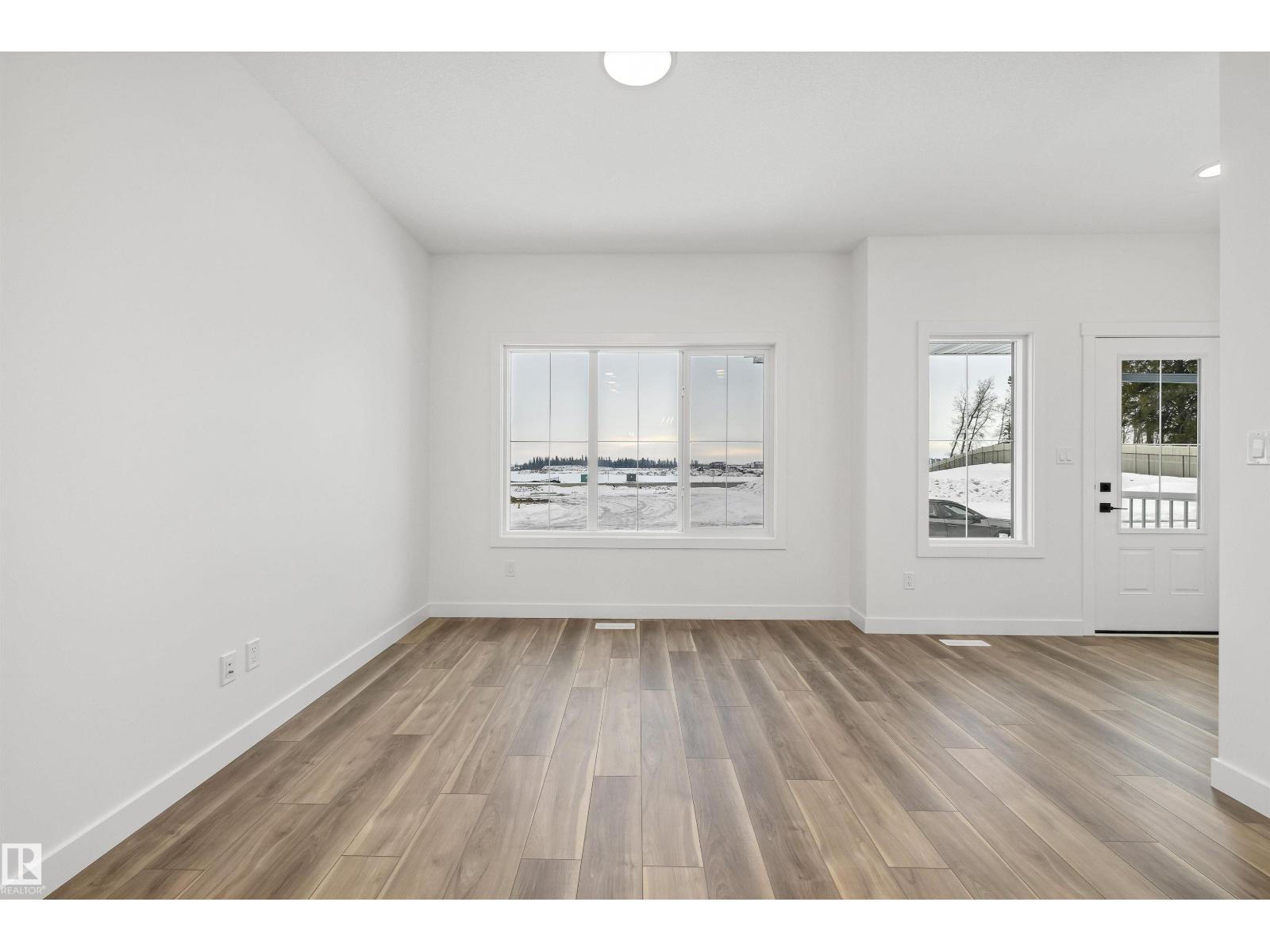 20820 40 AV NW - 3