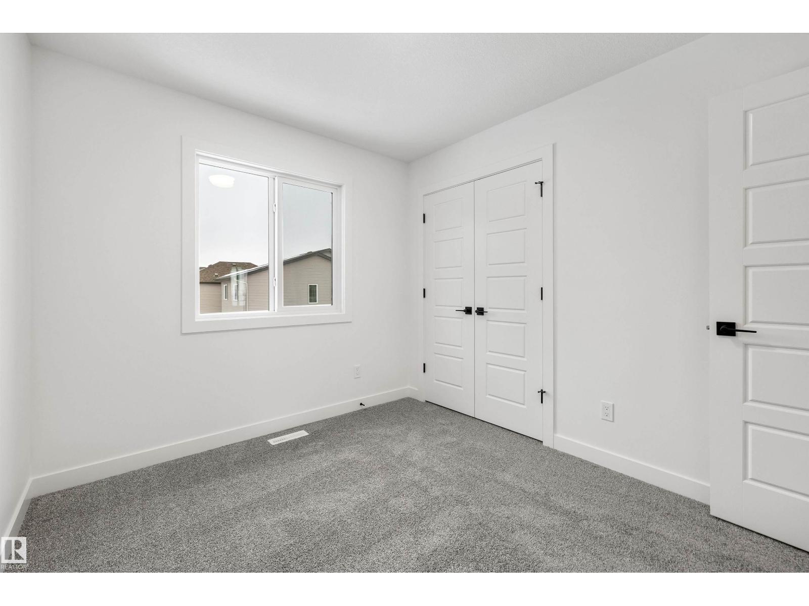 20820 40 AV NW - 2