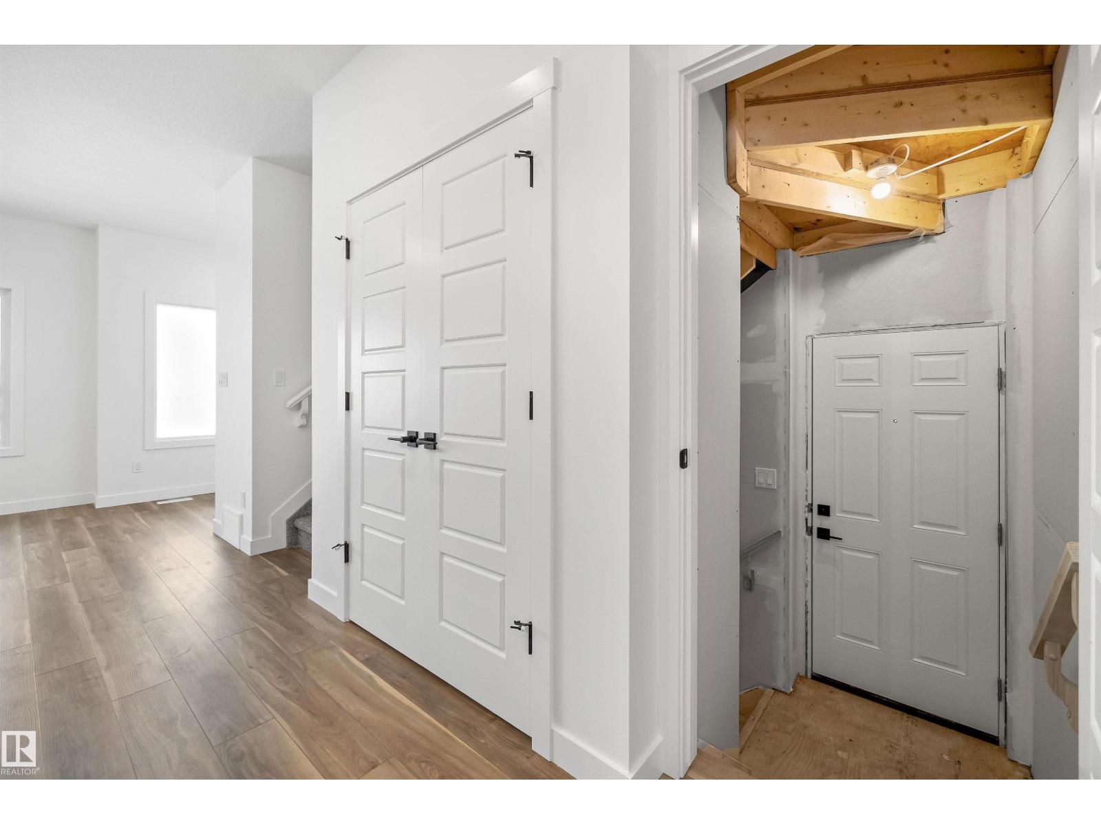 20820 40 AV NW - 34