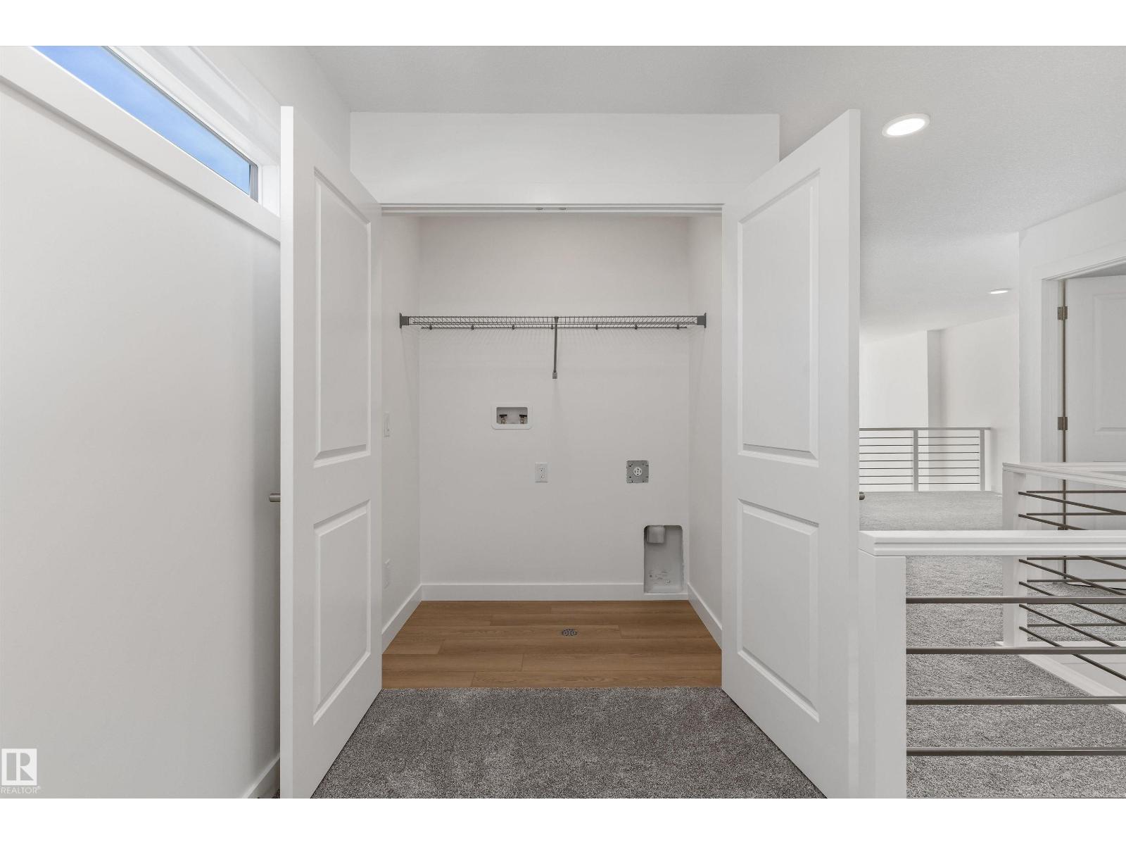 740 ASTORIA WY - 25
