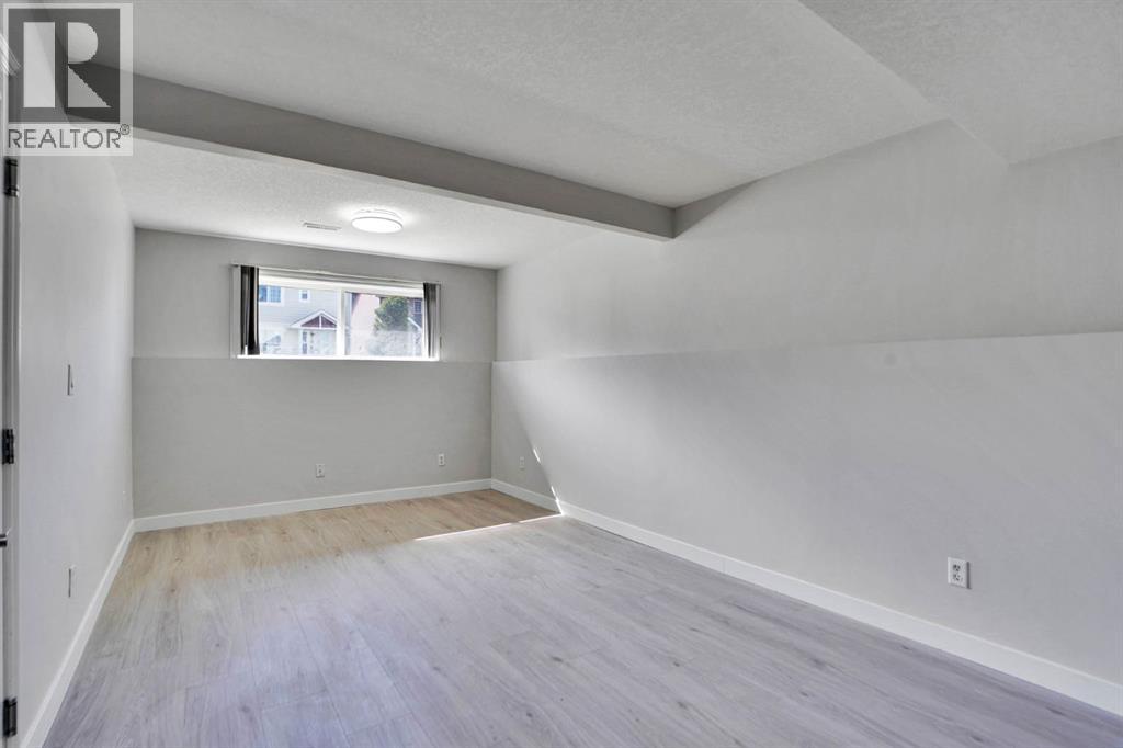 71 Saddlemont Road NE - 15