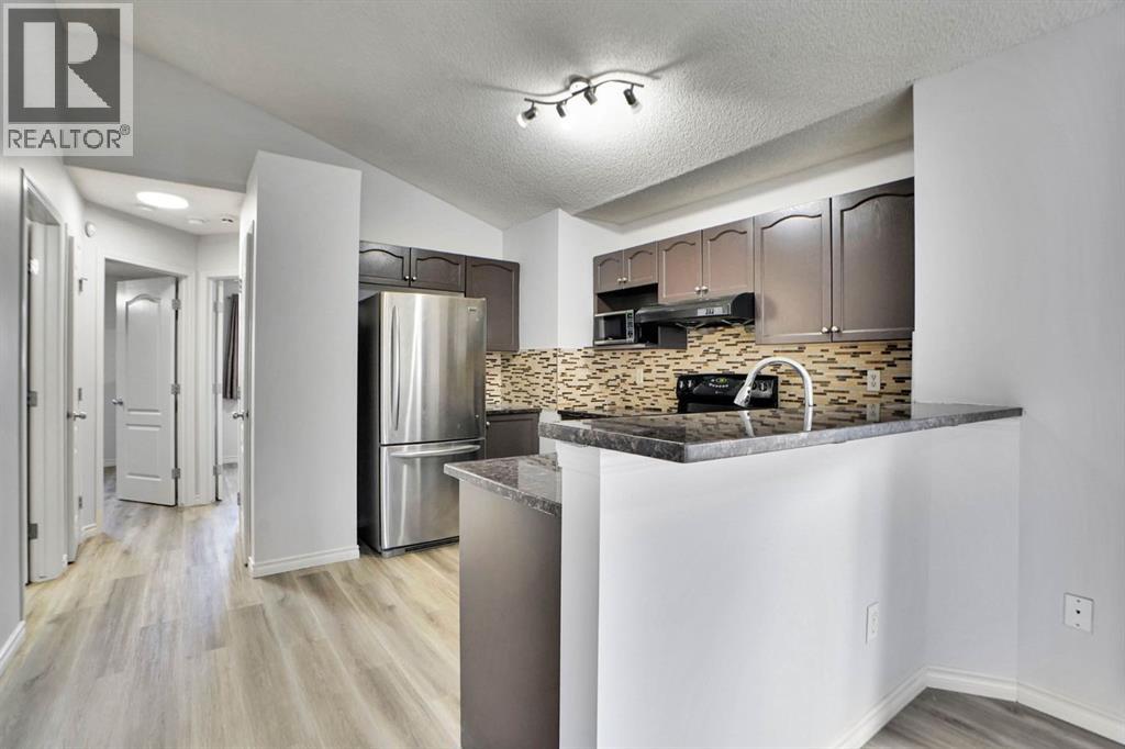 71 Saddlemont Road NE - 6