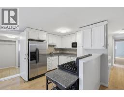 Kitchen - 4796 Trans Canada Highway Unit# 5, Kamloops, BC V1S2A8 Photo 8