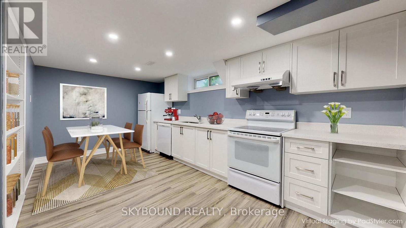 22 ROYAL DOULTON DRIVE - 13